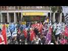 Spanish healthcare workers take to the streets demanding economic support and better conditions