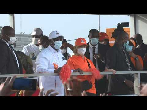 Ivorian President Ouattara arrives for final rally before election