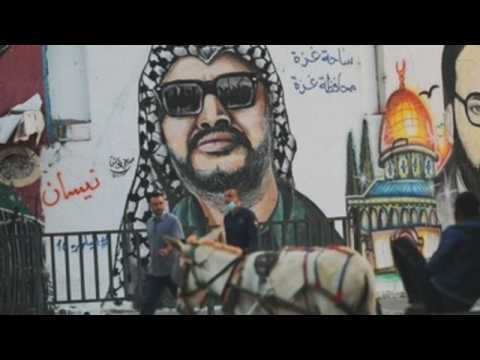 Mural in Gaza honours Yasir Arafat 16 years after his death