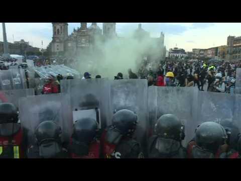 Clashes between police and protesters continue in Mexico City