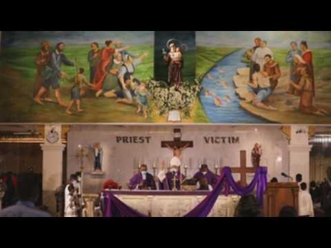 Sri Lankan Catholics attend holy mass to mark Ash Wednesday