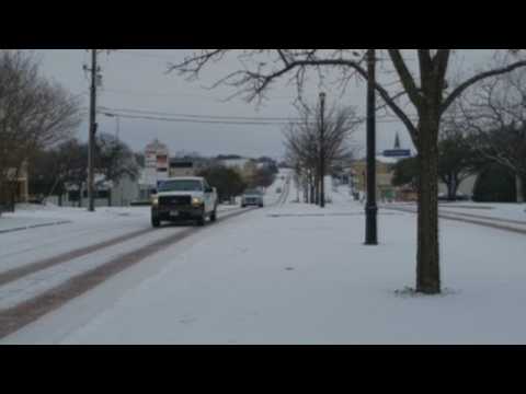 Cold weather blankets North Texas for fourth day