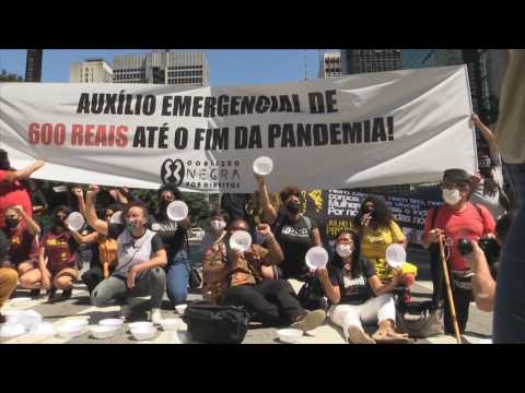 Black movement protests in Brazil to demand vaccines