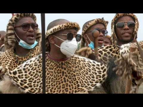 South Africa's Zulu people gather to mourn king