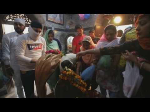Thousands of Hindus celebrate Shivratri festival in India