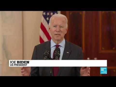 Biden leads Americans in moment of silence to mourn 500,000 US Covid-19 deaths