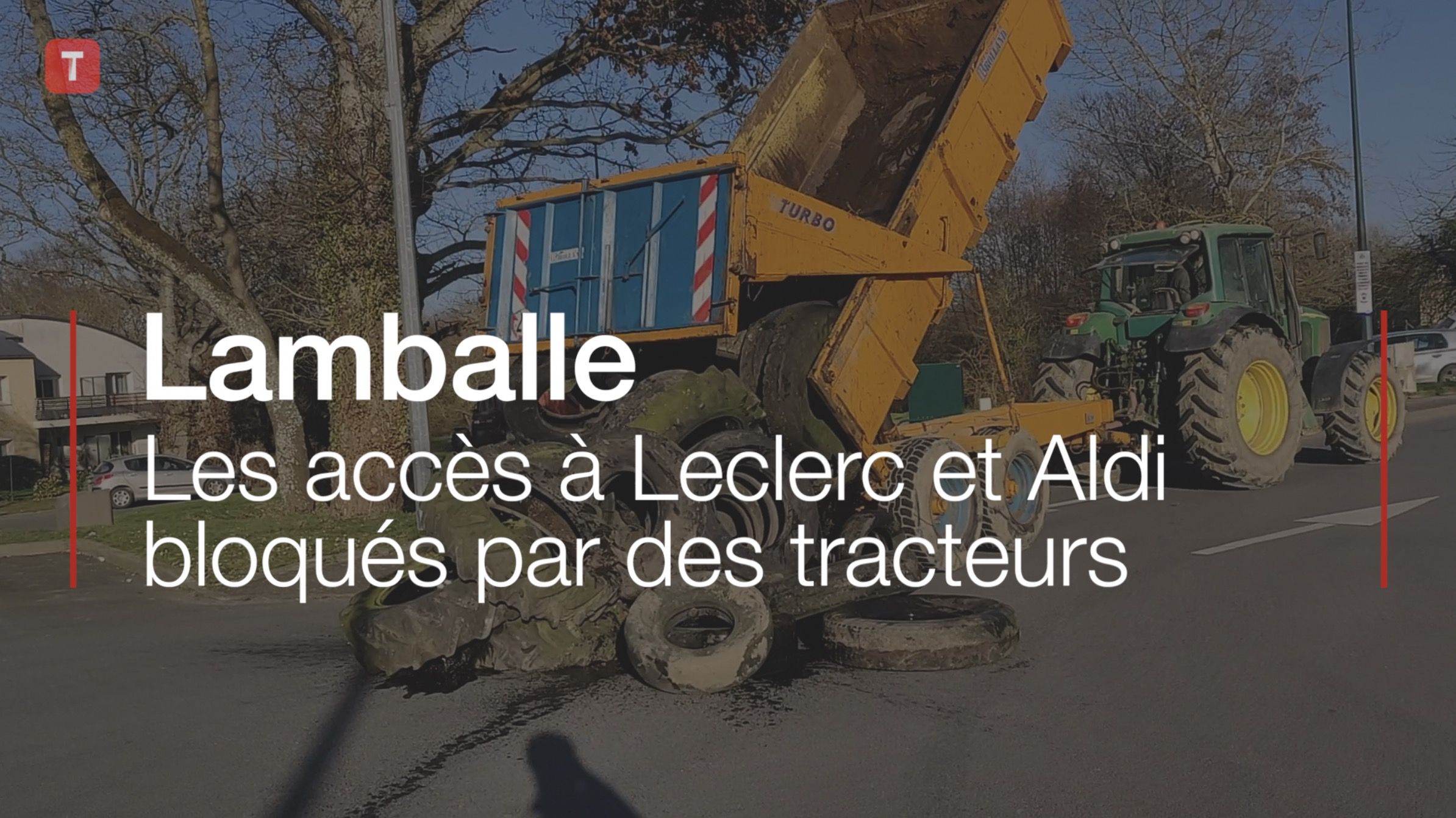 Lamballe. Les accès à Leclerc et Aldi bloqués par des tracteurs (Le Télégramme)