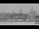 Heavy snowfall blankets Moscow