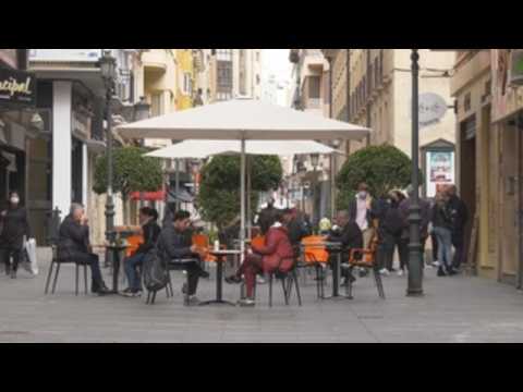 Bars and restaurants in Valencia reopen terraces as the region eases restrictions
