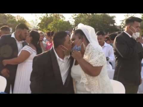 400 Nicaraguan couples tie the knot on Valentine's Day