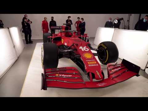 Ferrari SF21 - Backstage