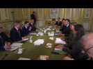 Macron meets Ukrainian presidential candidate Zelenskiy - Label : AFPTV - First images - Category : News
