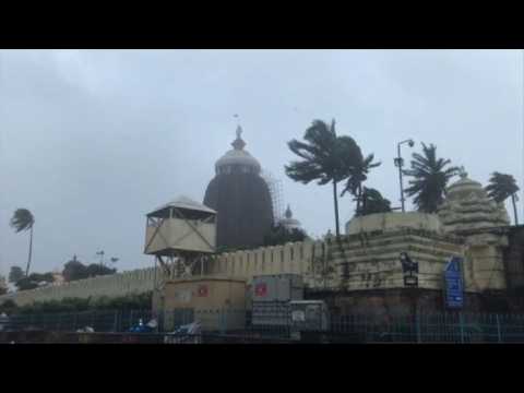 Cyclone Fani slams into India