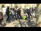 'Yellow vests': police, protesters clash place de la République
