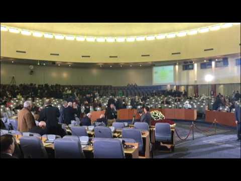 Algiers: Parliament members gather to name interim president