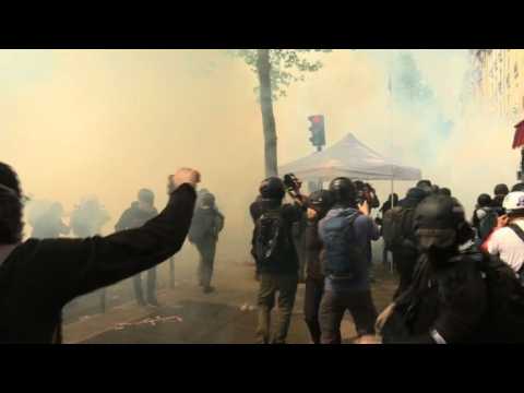 First clashes in Paris before the start of May Day demonstration