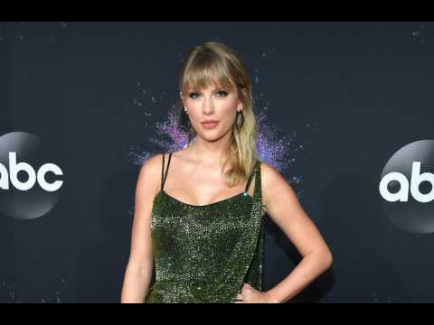 Taylor Swift donates $1 million to Tennessee tornado relief