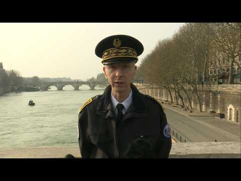 Paris shuts down more public spaces as part of Covid-19 lockdown