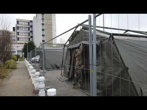 Coronavirus: French army press on with field hospital in Mulhouse