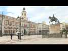 Coronavirus: the Puerta del Sol in Madrid is almost empty