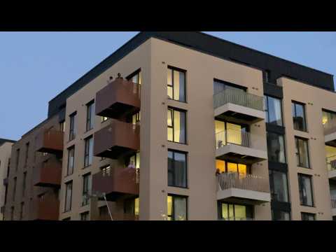Londoners clap from balconies for NHS in Stratford