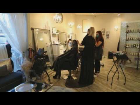 Hair salon in California defies stay-at-home orders