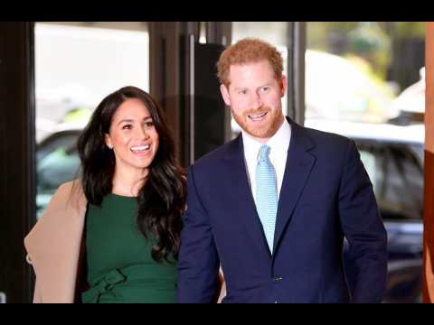 Prince Harry and Meghan Markle deliver meals in Los Angeles