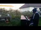Bavilliers (90) : Tom Rochet (The Voice) chante pour les soignants