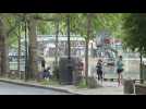 Paris joggers run before 10am curfew enforced during lockdown - Label : AFPTV - First images - Category : News