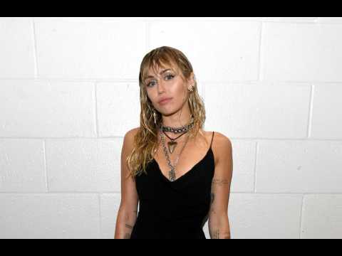 Miley Cyrus cancels performance at bushfire benefit concert