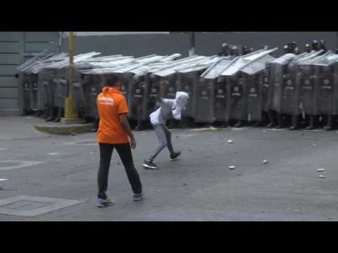 Police and protesters clash in Venezuela