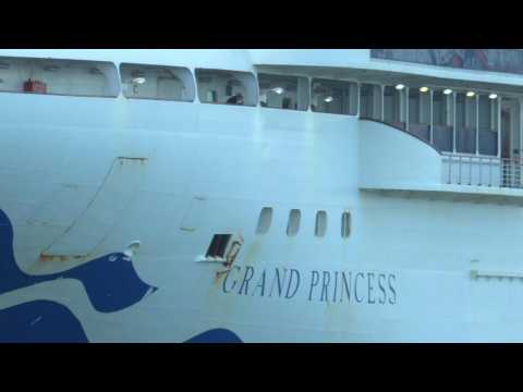 Coronavirus: Grand Princess passengers wait their turn to disembark