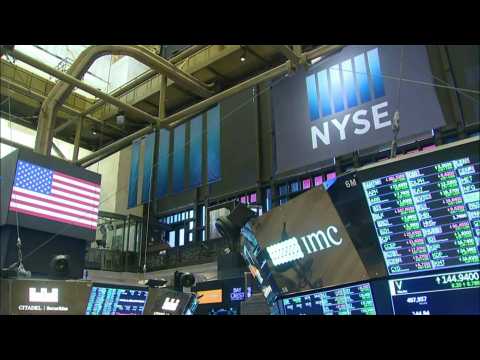 Opening bell rings at the NYSE, US stocks rebound at open