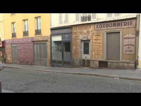 Coronavirus: abandoned movie set traps Paris streets in 1942