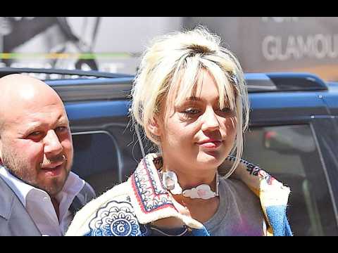 Miley Cyrus: Coronavirus is having a positive impact on the environment