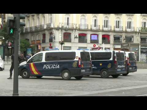 Spain: Madrid's Puerta del Sol empty as lockdown continues