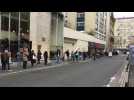 Long lines at Paris supermarkets ahead of possible lockdown - Label : AFPTV - First images - Category : News