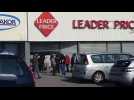 Cosnes-et-Romain : la queue devant le Leader Price aux Maragolles
