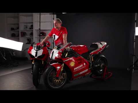 Ducati Panigale V4 25 Anniversario 916 Carl Fogarty Interview
