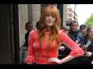 Florence Welch pretends she's not famous