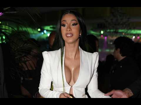 Cardi B calls for female rapper support