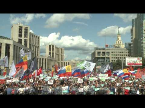 More than 10,000 rally in Moscow to demand free and fair local polls
