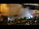 Hong Kong: volleys of tear gas fired at protesters