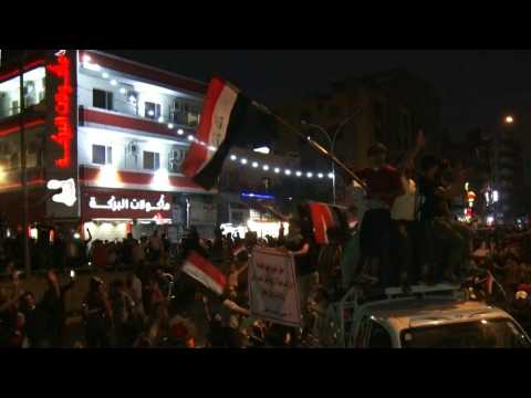 Massive rallies in Iraqi capital as political crisis deepens