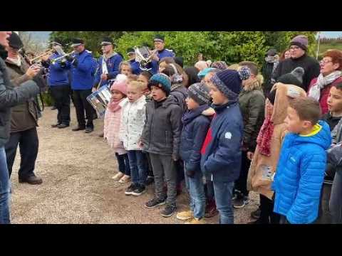 Vidéo. Les écoliers de Jules-Ferry chantent la Marseillaise aux cérémonies du 11-Novembre