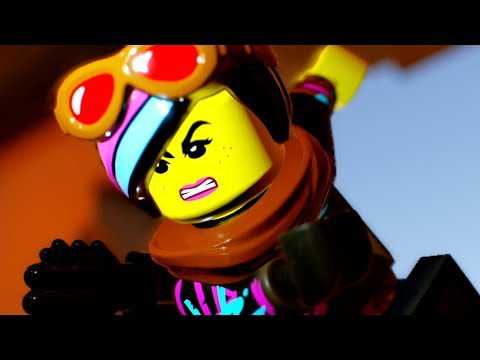 LEGO Games Holiday Catalog Trailer