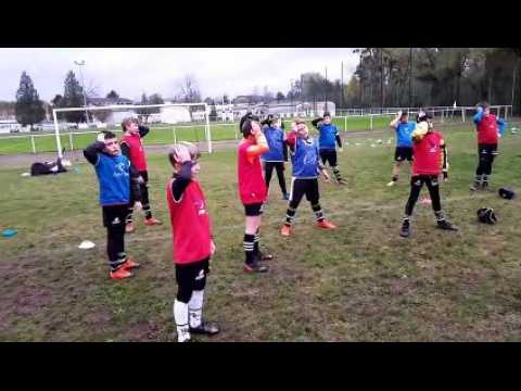L'école de rugby du club de Vesoul (70) en plein entraînement
