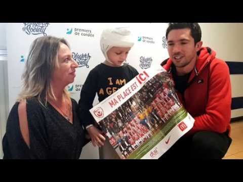 Nancy  : les footballeurs de l'Asnl illuminent la journée des enfants hospitalisés