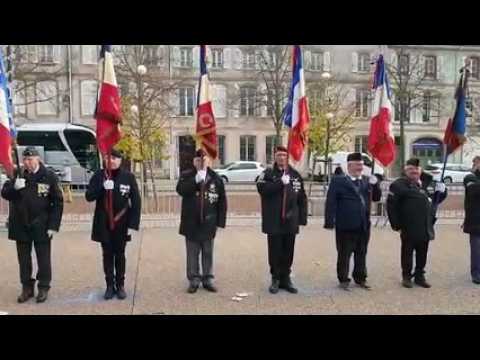 Lunéville (54) : le 53 defile en coeur de ville