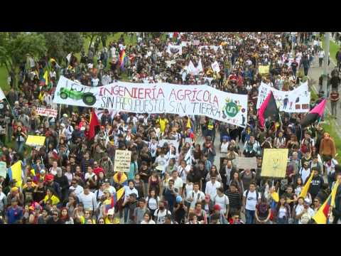 General strike as thousands protest Colombia's government